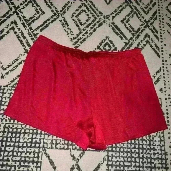 Champion Shorts - Picture 3 of 3